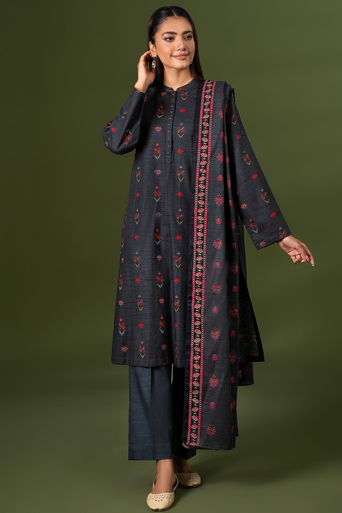 3 Piece Slub Khaddar Suit