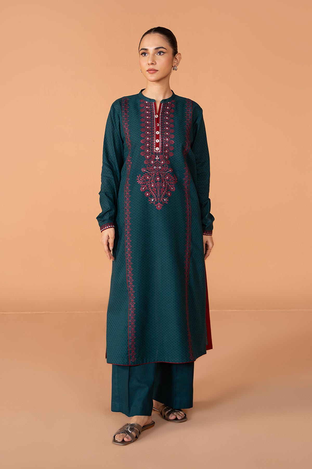 2 Piece Khaddar Shirt & Shalwar