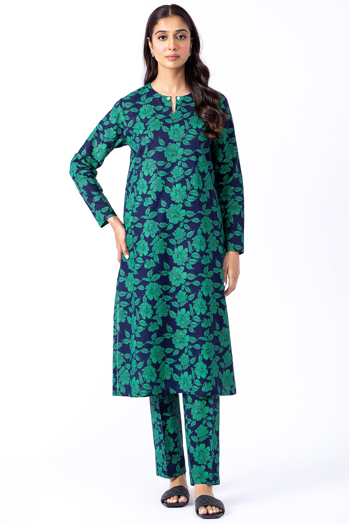 2 Piece Khaddar Shirt & Trouser