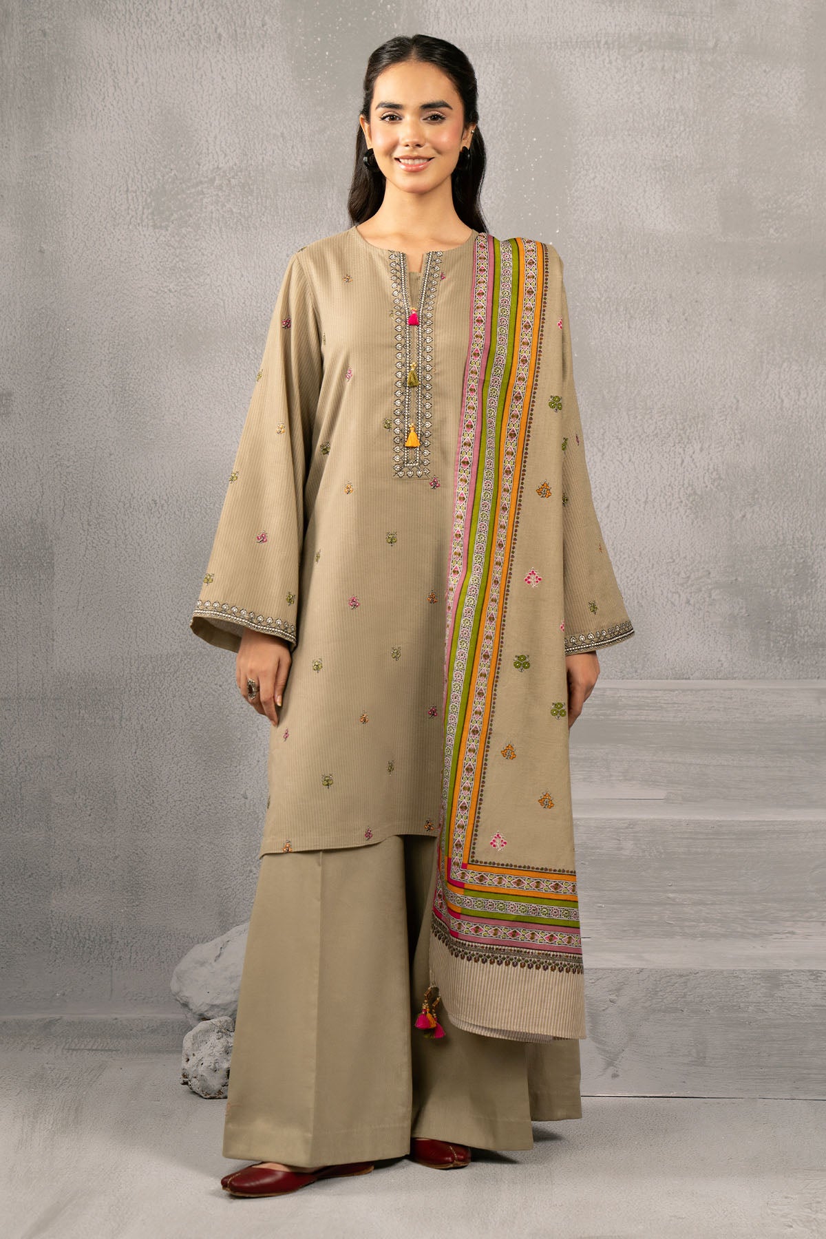 3 Piece Khaddar Suit