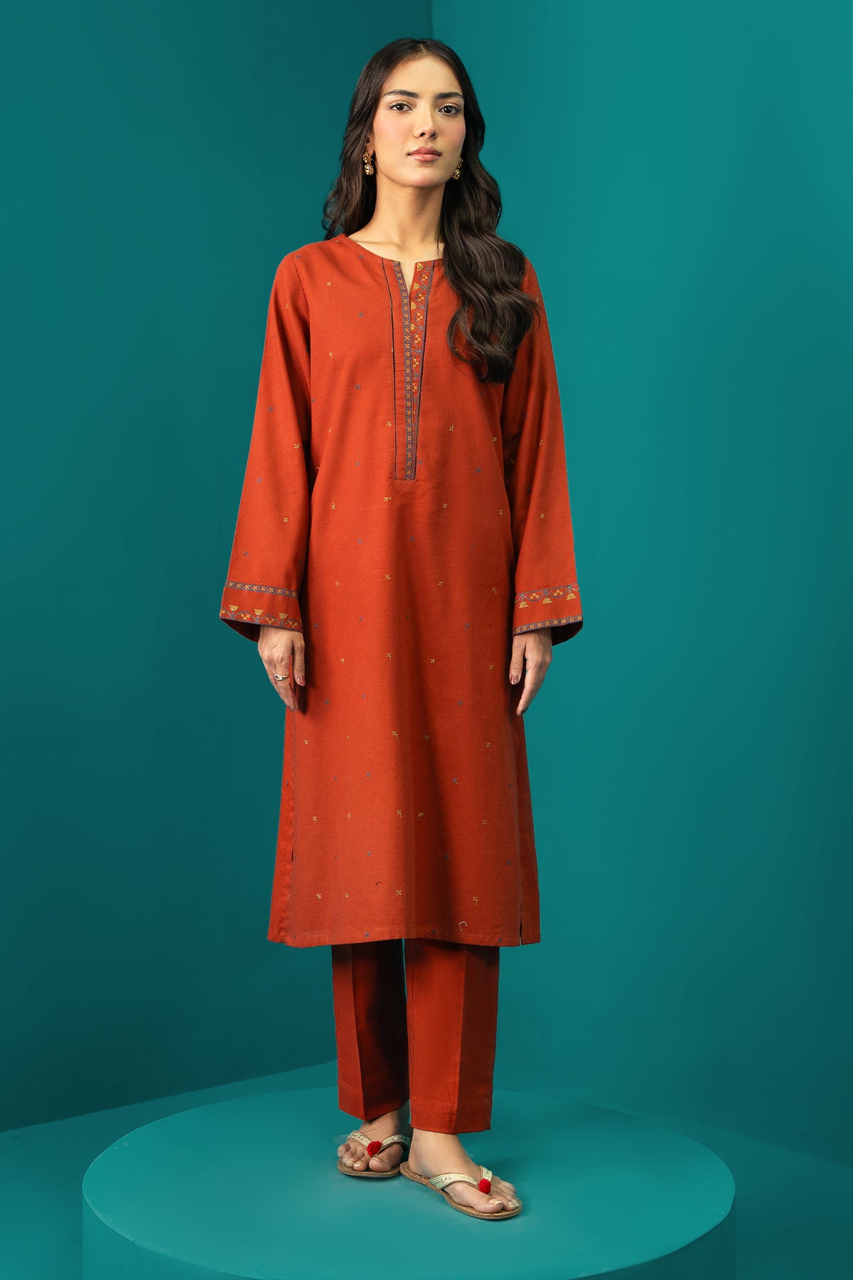 2 Piece Dyed & Embroidered Khaddar Shirt & Trouser