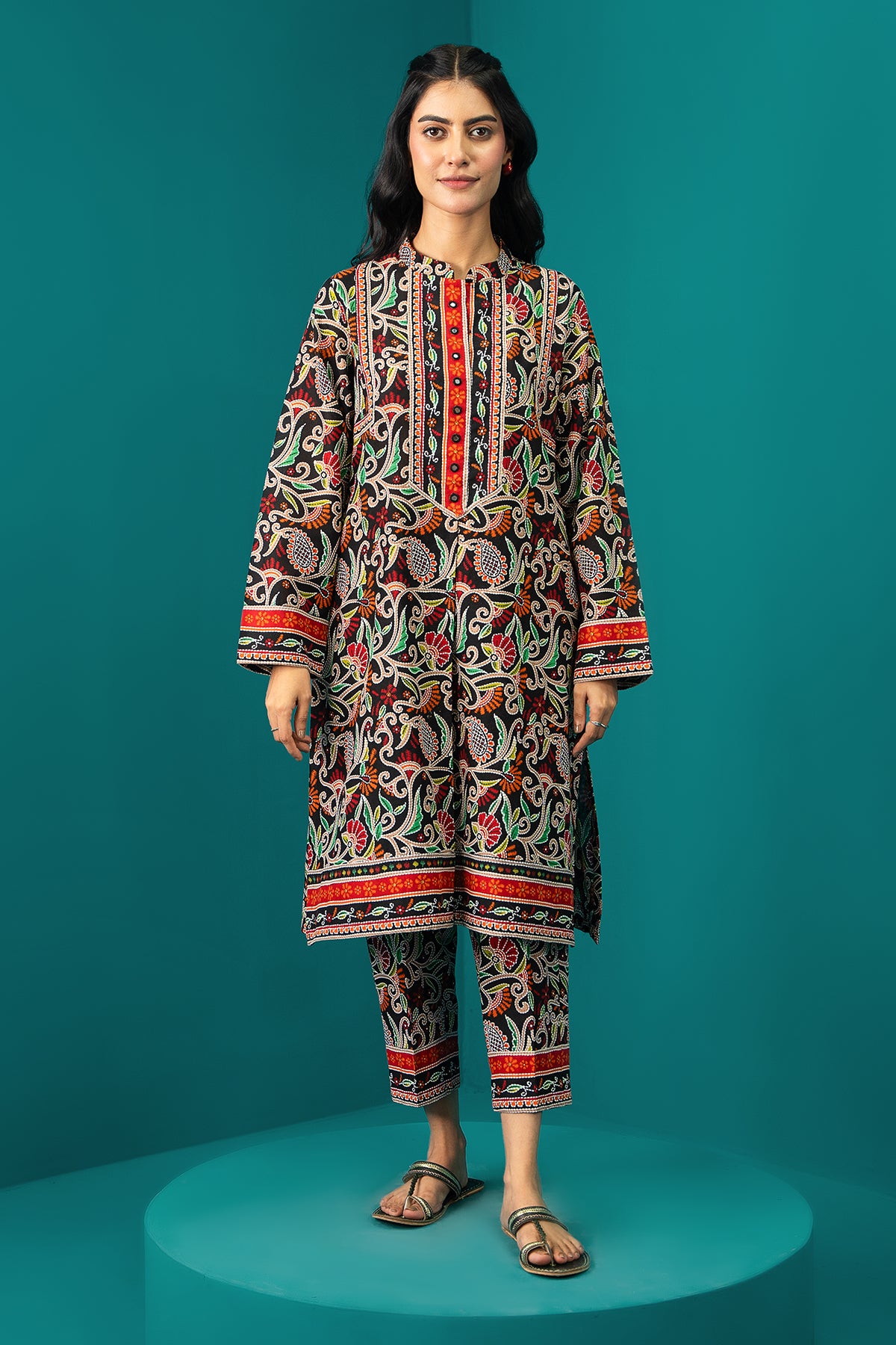 2 Piece Printed Khaddar Shirt & Trouser