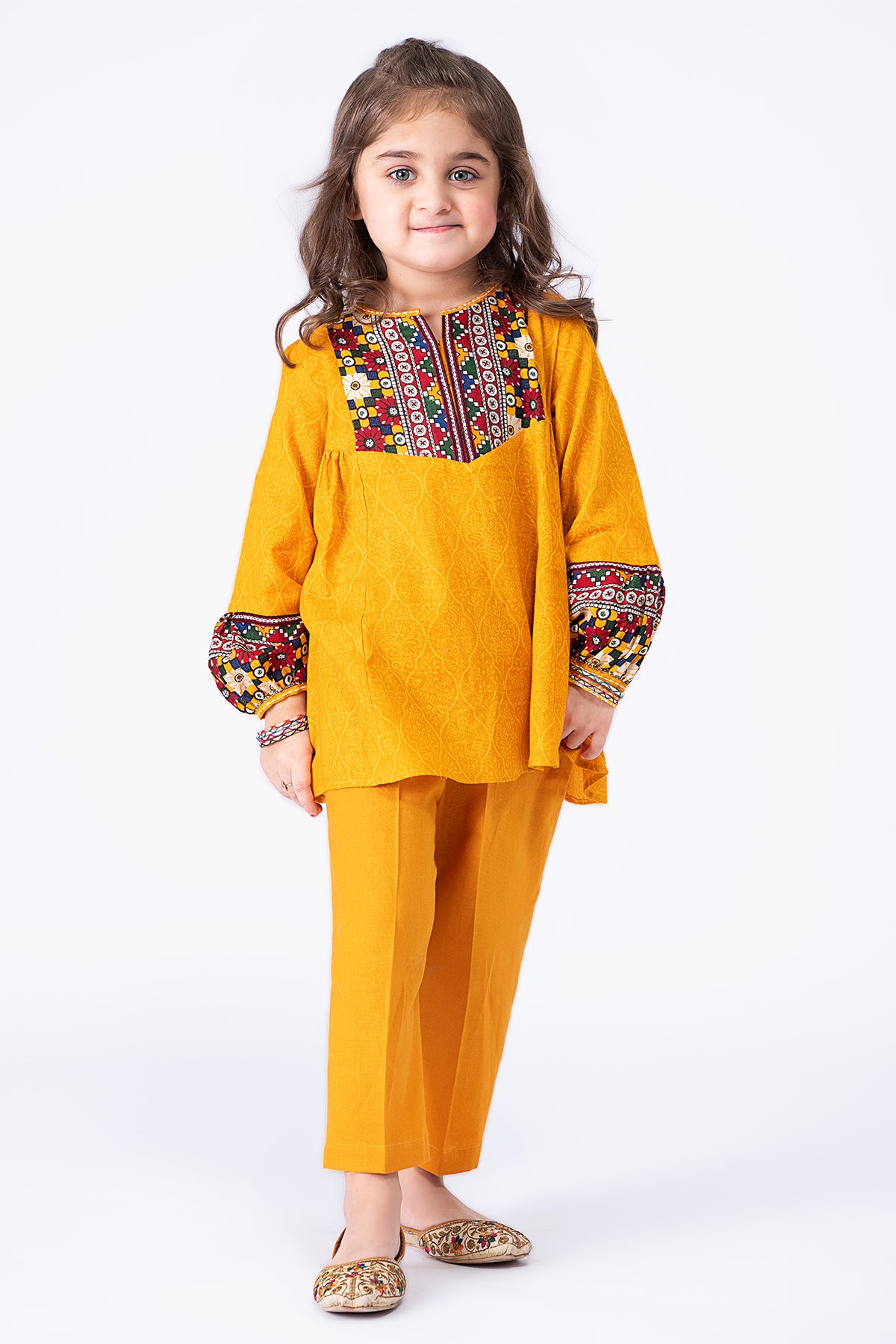 2 Piece Khaddar Shirt & Trouser